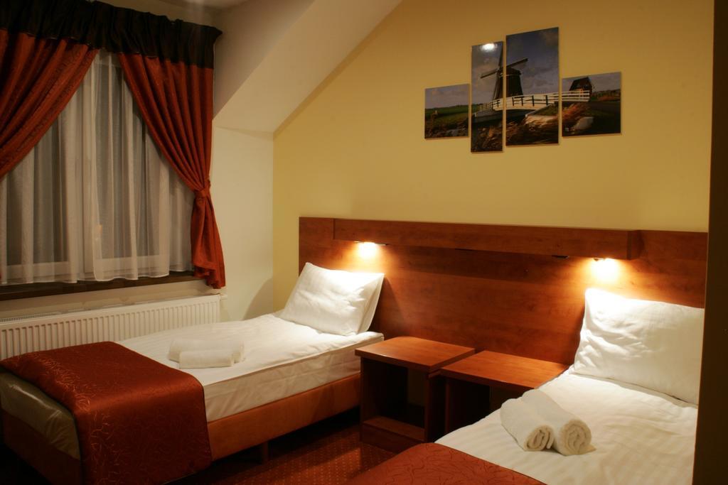 Hotel Kuznia Oberza Polska Łysomice Δωμάτιο φωτογραφία